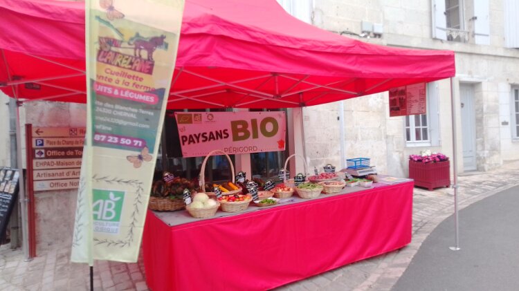 Marché d'Aubeterre sur Dronne